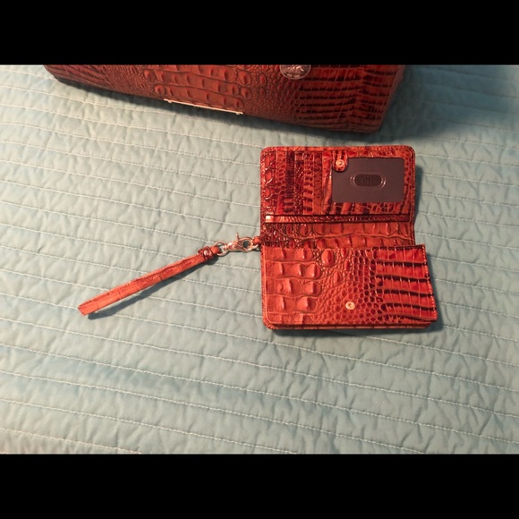 Brahmin Handbag/Tote, Wallet, Dust Bag Included - Picture 7 of 8